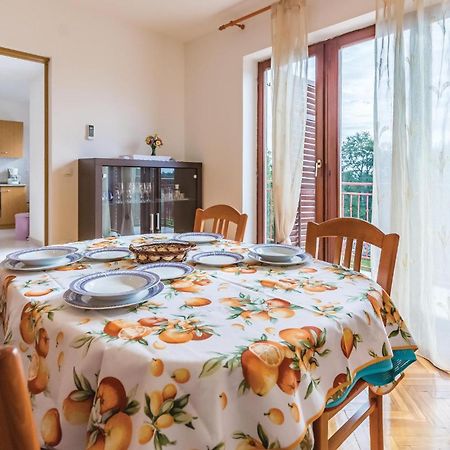 6 Bedroom Nice Home In Segotici ภายนอก รูปภาพ