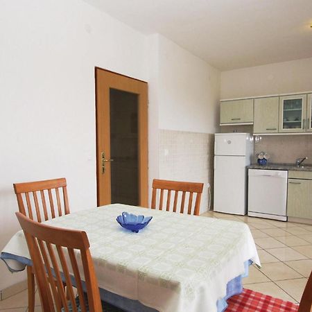 6 Bedroom Nice Home In Segotici ภายนอก รูปภาพ
